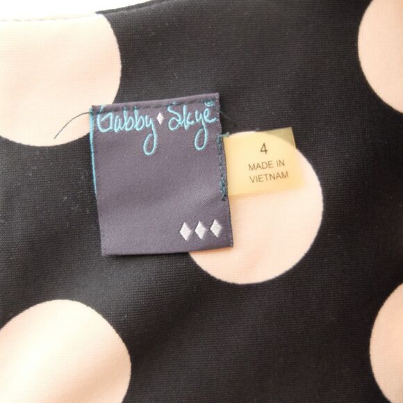 Gabby Skye Black Pink Polka Dot Scuba Fit and Flare Sleeveless Dress Size 4 - Picture 5 of 9